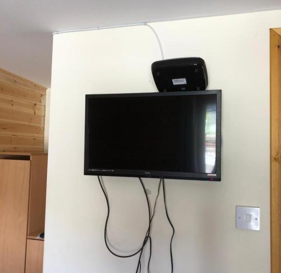 1 Lochness Rooms&hostel