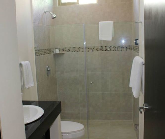 Fotos del hotel 770:  24