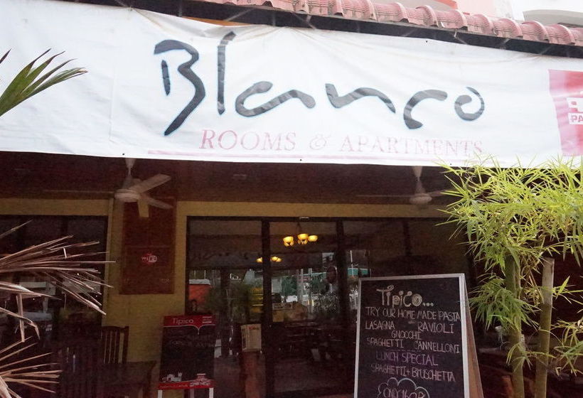 호스텔 Blanco Room & Apartments