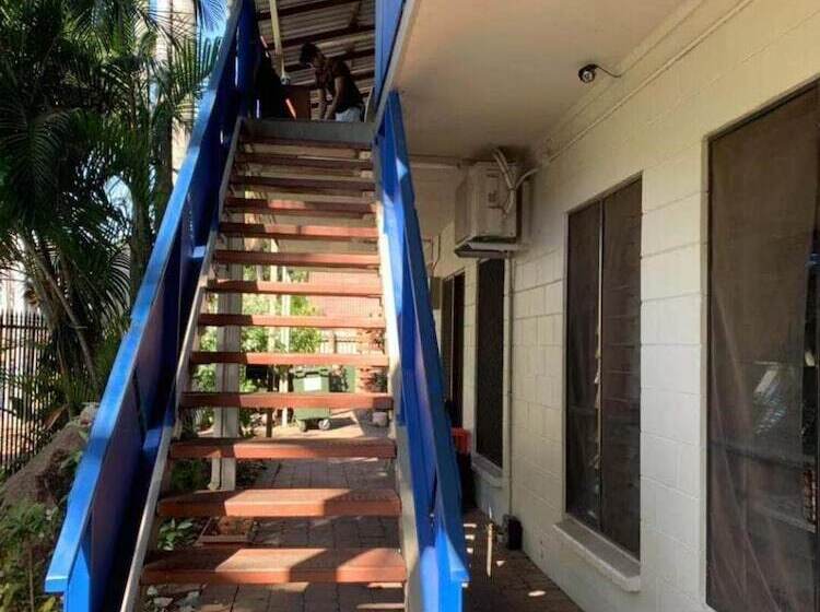 הוסטל Frogshollow Backpackers