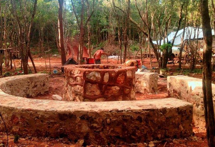 旅馆 Lemurian Embassy Eco Village Retreat