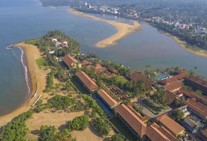 Anantara Kalutara Resort