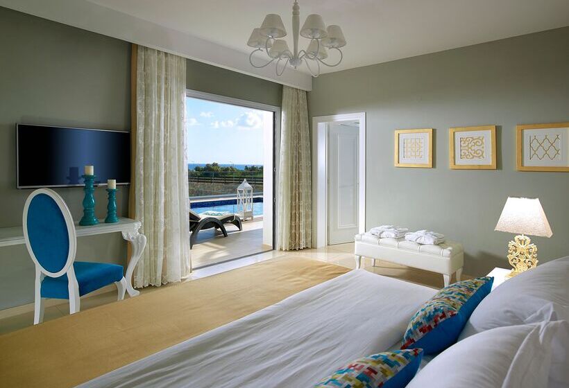 Anemos Luxury Grand Resort