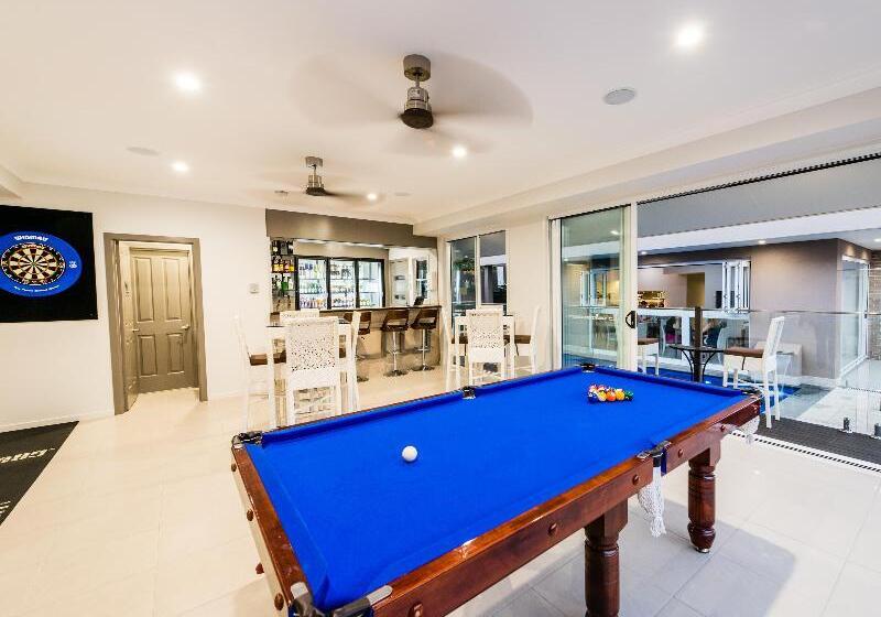 Athena Motel Apartments