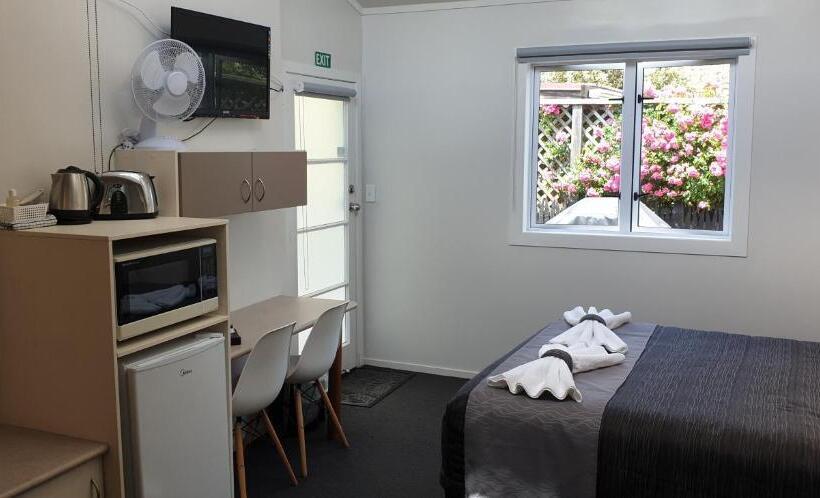 モーテル Barrington House Taupo