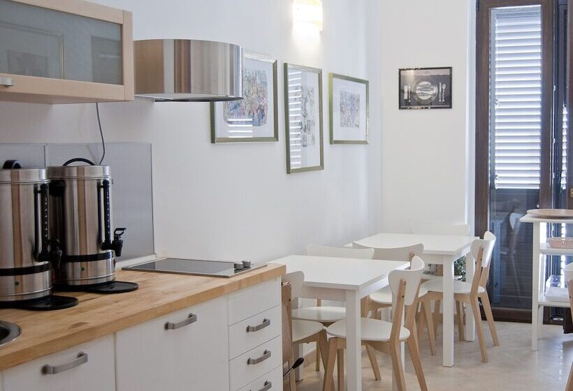 مبيت وإفطار La Corte Degli Spada   Borgo Antico Del Salento