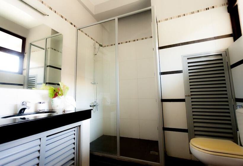 민박 Colpetty House