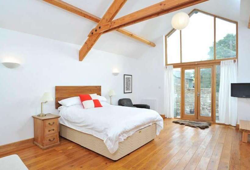 مبيت وإفطار Little Orchard Barn Self Catering