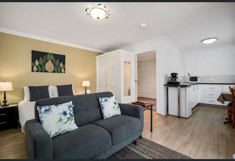 צימר Oyster Cove Chalet