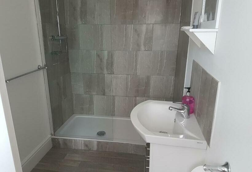 مبيت وإفطار The Craigside