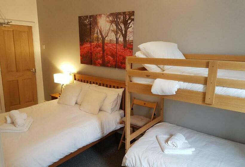 مبيت وإفطار The Craigside