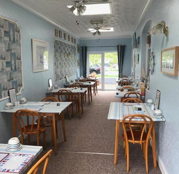 مبيت وإفطار The Craigside