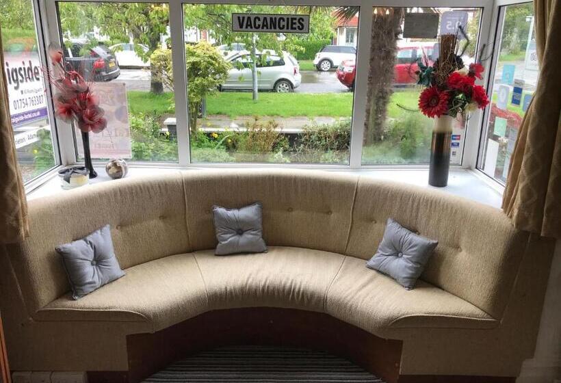 مبيت وإفطار The Craigside