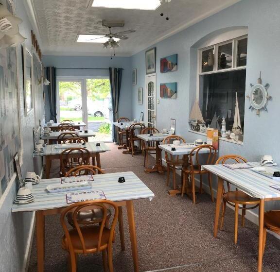 مبيت وإفطار The Craigside