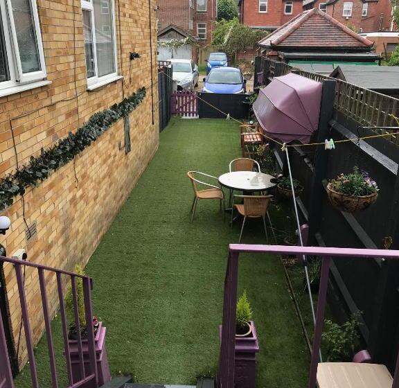 مبيت وإفطار The Craigside