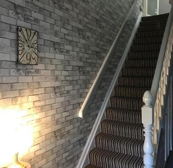 مبيت وإفطار The Craigside