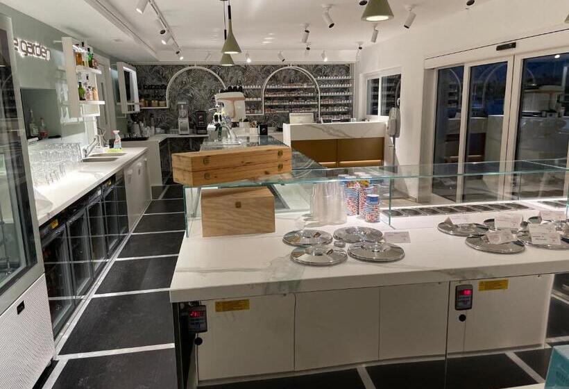 住宿加早餐  The Garden