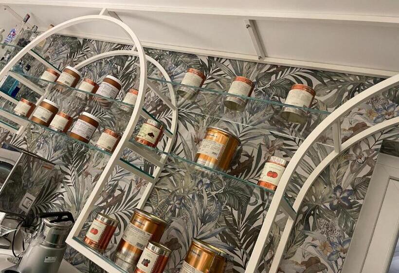 住宿加早餐  The Garden