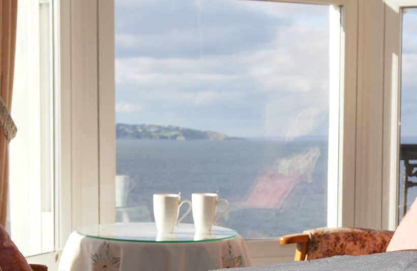 민박 The Shoalstone