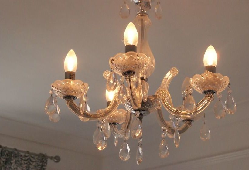 민박 The Shoalstone