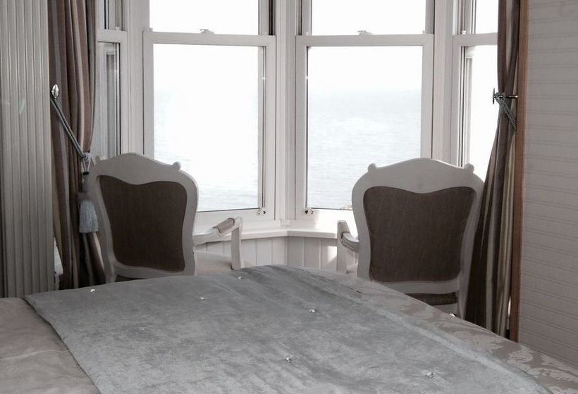 민박 The Shoalstone