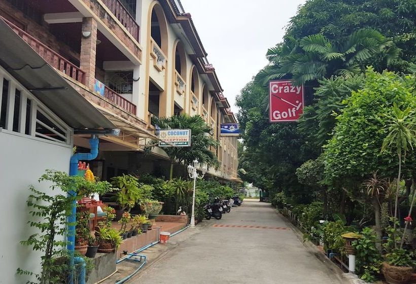 호스텔 Coconut House Resort