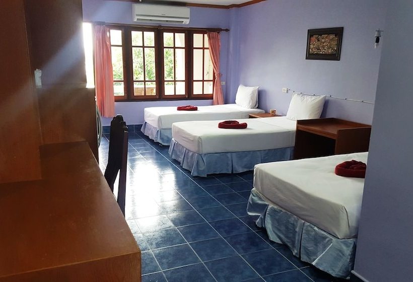 호스텔 Coconut House Resort