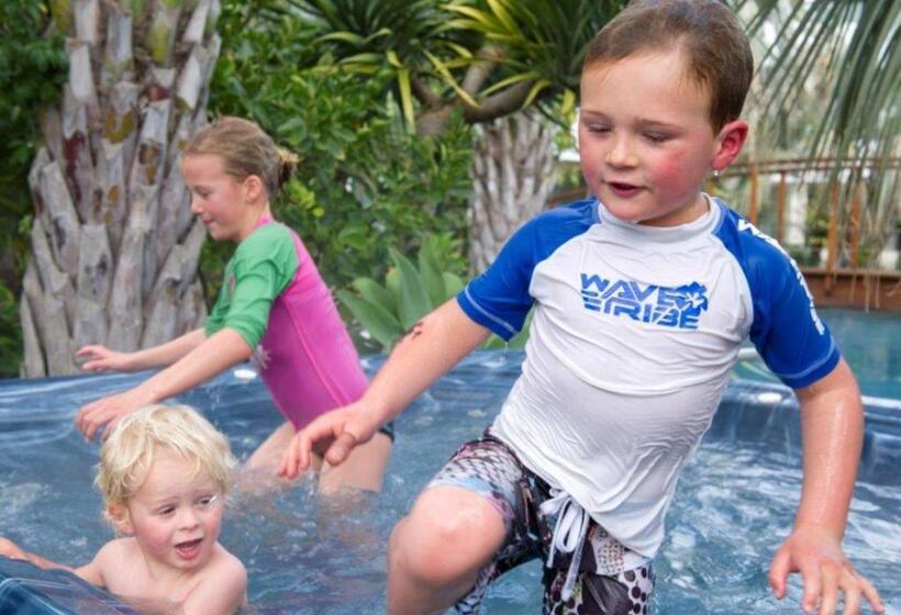 Cutterscove Resort Apartments