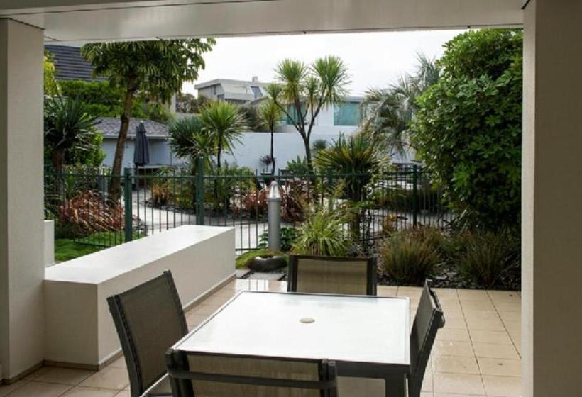 Cutterscove Resort Apartments