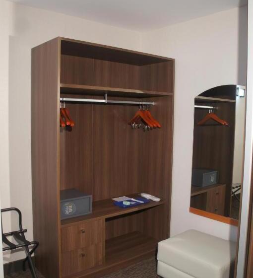 Hotelli Al Khaima City Center