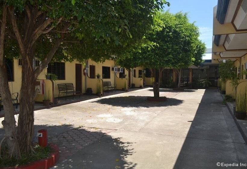 هتل Antonio S Apartelle & Suites