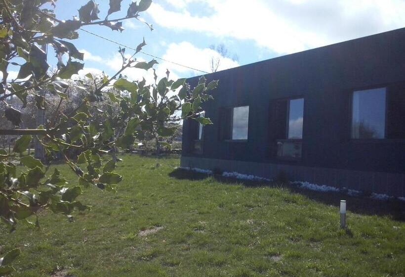 בית מלון כפרי Araz