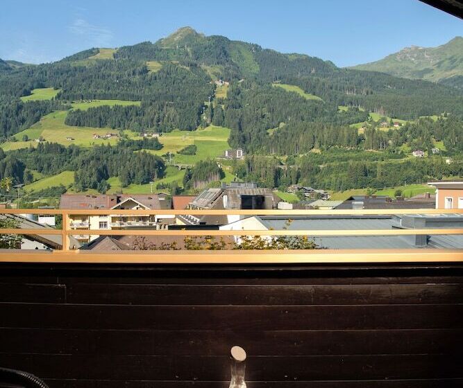 هتل Bad Hofgastein   The Storks   Adults Only   Ski Opening 29 November