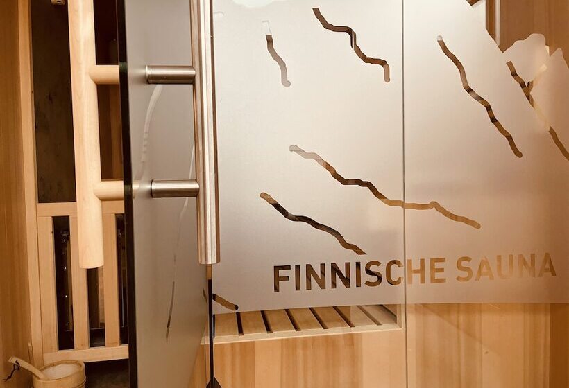 هتل Bad Hofgastein   The Storks   Adults Only   Ski Opening 29 November