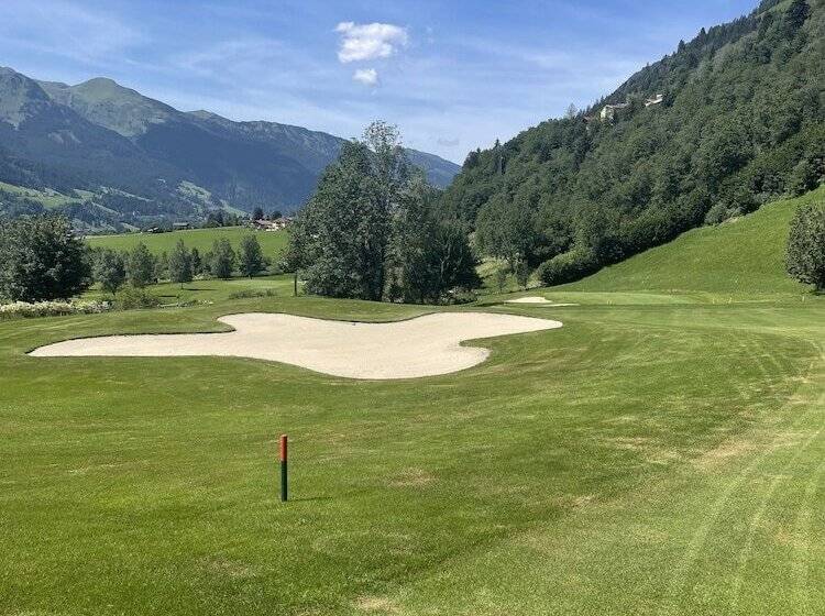 هتل Bad Hofgastein   The Storks   Adults Only   Ski Opening 29 November