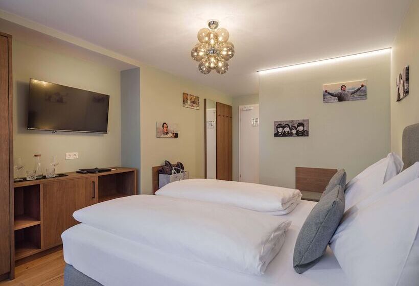 هتل Bad Hofgastein   The Storks   Adults Only   Ski Opening 29 November