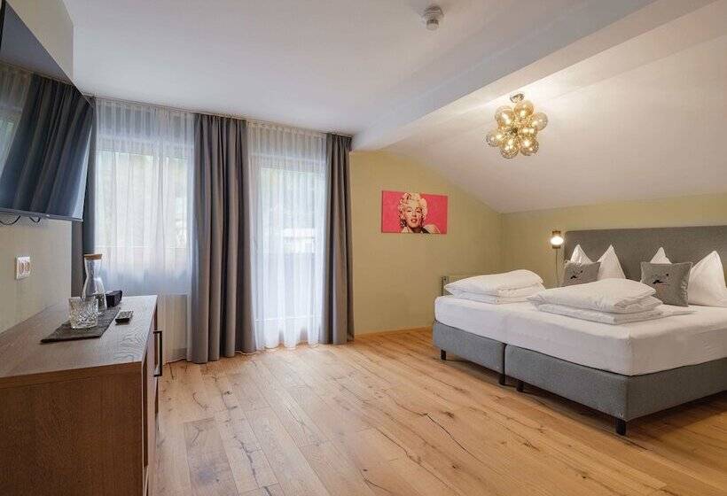 هتل Bad Hofgastein   The Storks   Adults Only   Ski Opening 29 November