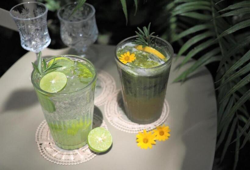 Blu Monkey Pooltara Krabi Hotel & Villas Pet Friendly