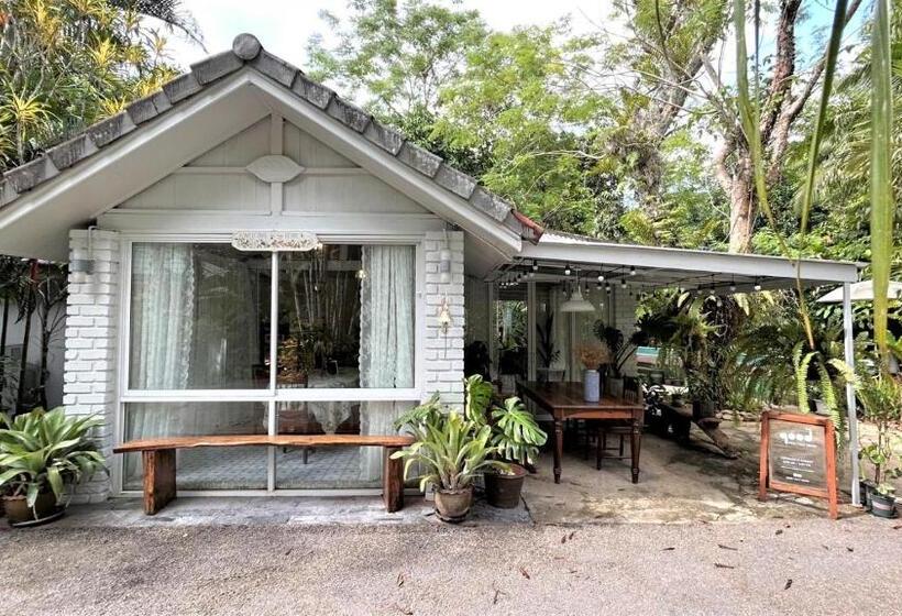 Blu Monkey Pooltara Krabi Hotel & Villas Pet Friendly