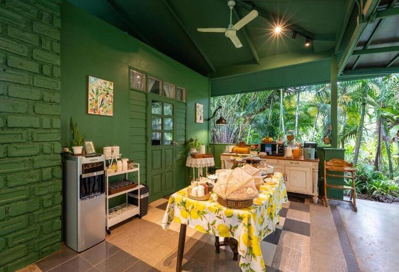 Blu Monkey Pooltara Krabi Hotel & Villas Pet Friendly