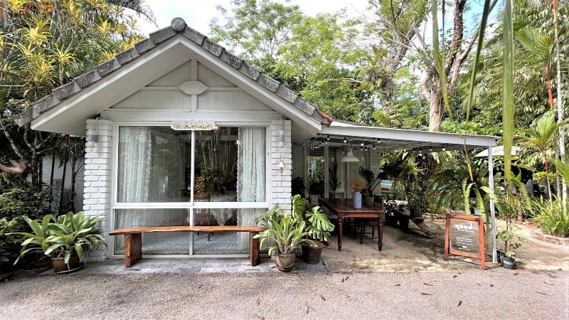 Blu Monkey Pooltara Krabi Hotel & Villas Pet Friendly