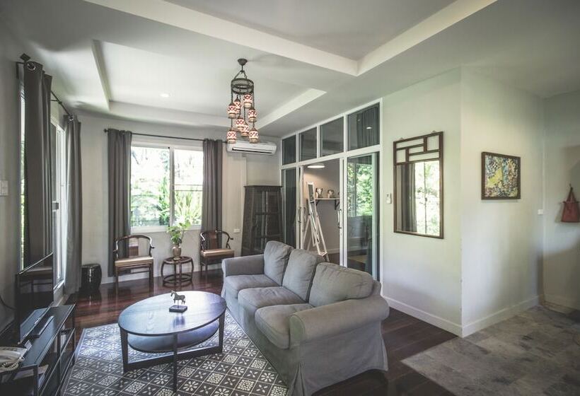 Blu Monkey Pooltara Krabi Hotel & Villas Pet Friendly