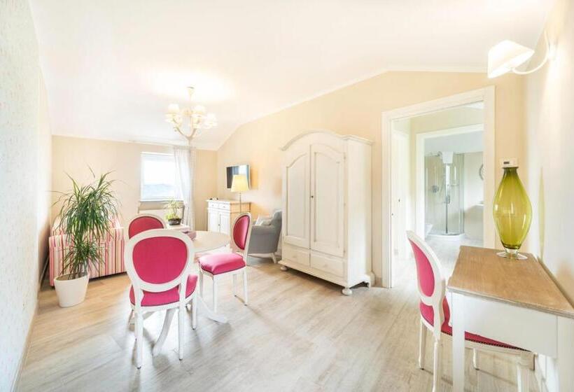 Отель Borgo Vecchio Locanda Di Charme