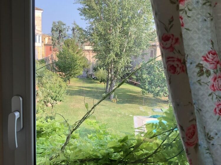 Отель Borgo Vecchio Locanda Di Charme