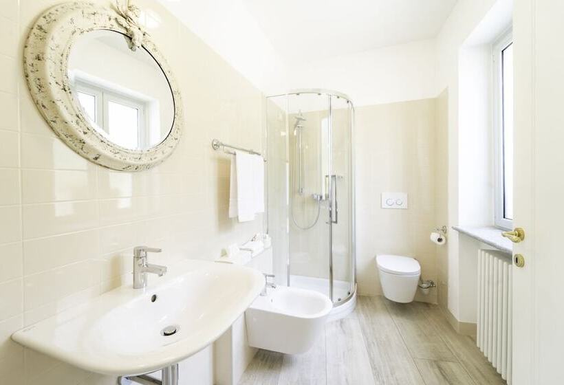 Отель Borgo Vecchio Locanda Di Charme