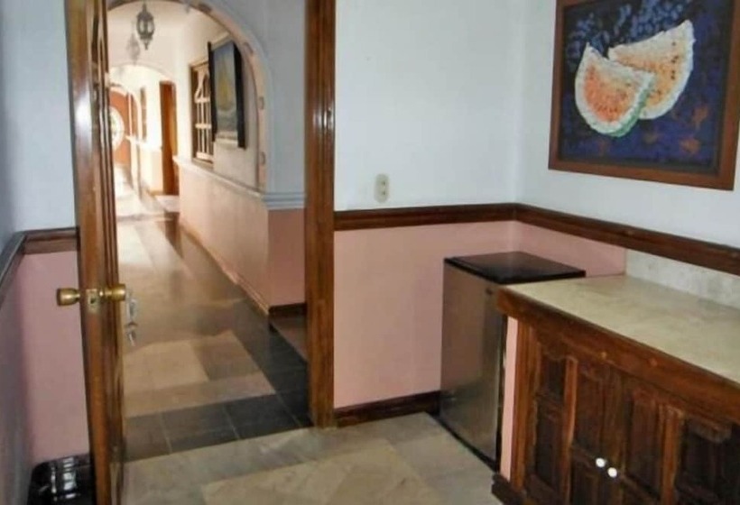 בית מלון כפרי Canadian Resort Huatulco