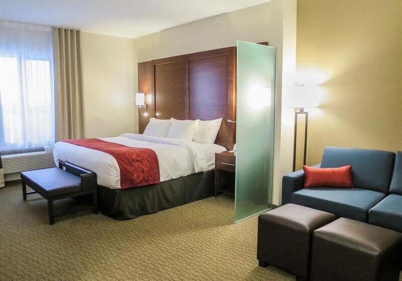 בית מלון כפרי Comfort Suites Regina