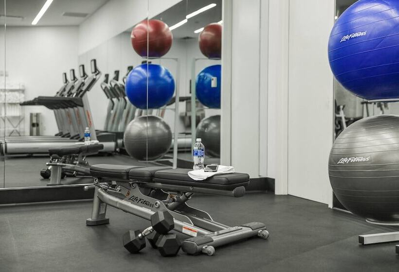 فندق Courtyard By Marriott Long Island City/new York Manhattan View