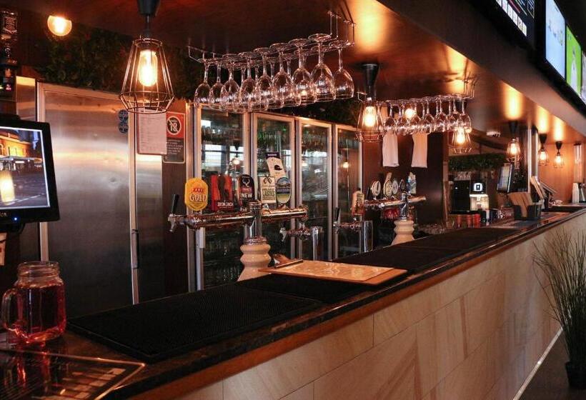 Glasgow Arms Hotel Ultimo