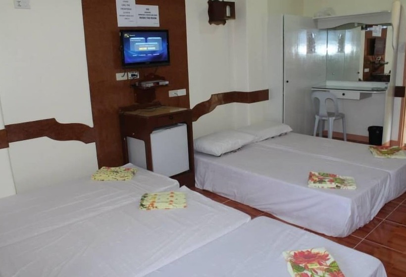 酒店 Golden Stallion Suites